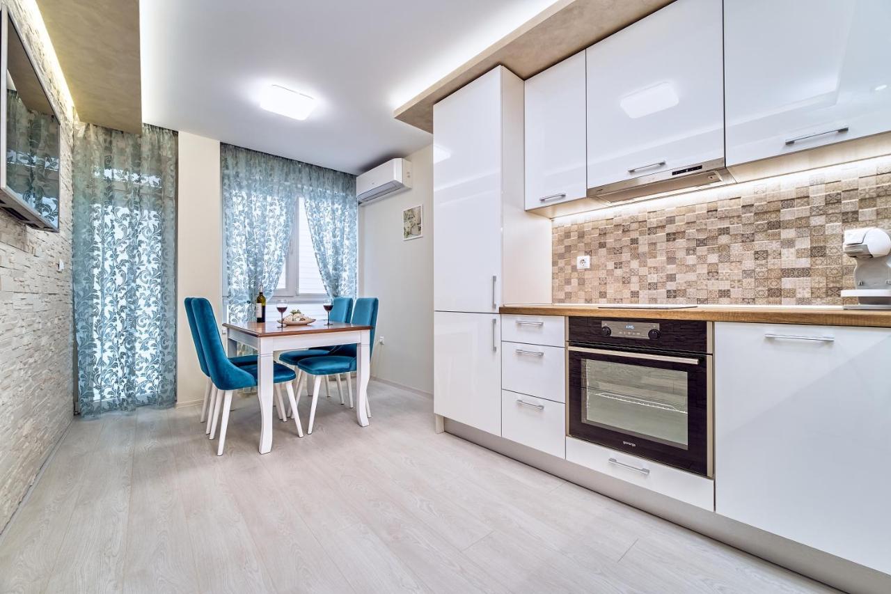 Апартамент S Apart Varna Exterior photo