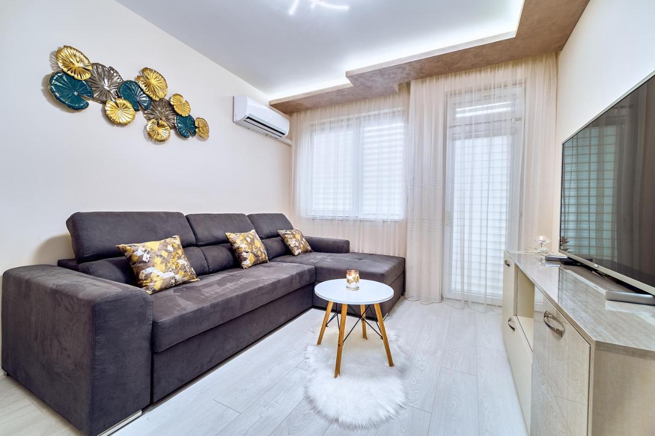 Апартамент S Apart Varna Exterior photo